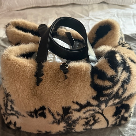 Dior Black and Tan Floral Faux Fur Shoulder Bag - Picture 2 of 10